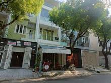 Hình ảnh Nhà 3 tầng MT đường 32 kdc Tân Quy Đông Q7 giá rẻ nhất khu vực! 12 tỷ