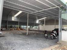 Hình ảnh Cho thuê xưởng dt 1800m2 giá 70tr 1/Ql1A Phường Thạnh Lộc
