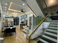 Hình ảnh Bán NHÀ ĐẸP 3 tầng 2 MẶT TIỀN trước sau đường Nguyễn Mậu Tài, Hòa Xuân