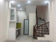 Hình ảnh Chính Chủ Cần Bán Gấp Nhà 96 Đê La Thành 30m2, 5T Giá 4.1Tỷ