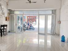 Hình ảnh Cho thuê nhà NC Nguyễn Hồng Đào, TB, 200m2, cầu thang cuối nhà
