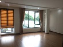 Hình ảnh Cho thuê nhà trung kính 100m x 6T ngõ ô tô tránh nhau