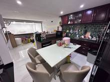 Hình ảnh Nhà đẹp mặt tiền Trần Bình Trọng, Quận 5. Nở hậu, 5 tầng. Cho thuê cao