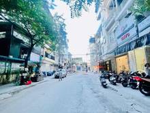 Hình ảnh Bán gấp nhà Quan Nhân,ô tô vào nhà, kinh doanh 85M2, 5 tầng giá 14 tỷ.