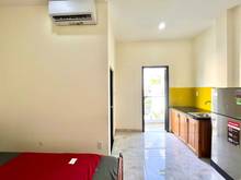 Hình ảnh Căn Hộ Ban Công Lớn GẦN CHỢ HOÀNG HOA THÁM - NGÃ TƯ BẢY HIỀN