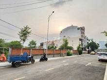 Hình ảnh Khuôn đất 2050m2 ngay Vòng Xoay Trần Não, An Khánh, Q.2. Giá 170 triệu