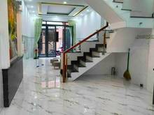 Hình ảnh Bán Nhà HXH đường Lê Lợi, phường Hiệp Phú, Q9 ô tô đậu trước nhà