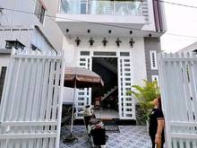 Hình ảnh TÌM ĐÂU RA Bán Nhà Bùi Văn Ba Q7 50m2 Chỉ 2.4 Tỷ SHR