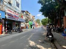 Hình ảnh Cho thuê mặt phố Trần Bình 2 tầng, 45m2, giá chỉ 22 triệu/ tháng