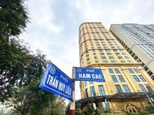 Hình ảnh Cho thuê nhà mặt phố Trần Huy Liệu, MT 8m, 2 tầng 90m2, giá chỉ 45tr/t