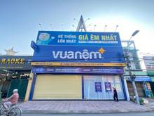 Hình ảnh Cho thuê nhà 491 Nguyễn Thị Định, Quận 2. DT: 12x33m, trệt suốt.