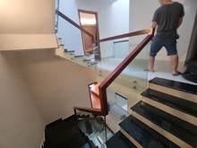 Hình ảnh Cho thuê nhà mới như ảnh an dương vương, oto để trong nhà 123m2 x 4T