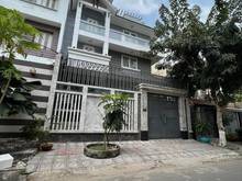 Hình ảnh Biệt Thự 2 Mặt Tiền Khu Tên Lửa, 10 x 19,Nội thất Cao Cấp, 4.5 Tấm