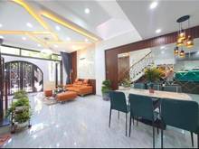 Hình ảnh Bán nhà mặt đường Trường Sa, Quận 3. Gần cầu Công Lý, 72m2, sổ sẵn