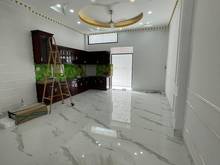 Hình ảnh Nhà mới keng MT đường số khu Tên Lửa, DT:5x20m. Kết cấu:3,5 tấm.