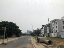 Hình ảnh Bán đất MT đường Lê Văn Việt Q9, đối diện Bv đa khoa ,DT:80m2/ 2tỷ2.