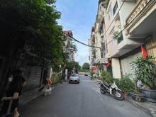 Hình ảnh Bán nhà phố Lê Trọng Tấn,Thanh xuân 46m2. Vỉa hè,ô tô đỗ ,giá 13,8 tỷ