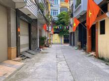 Hình ảnh Bán nhà ngõ ô tô Trung kính to gần trường Nguyễn Siêu giá 11.5 tỷ