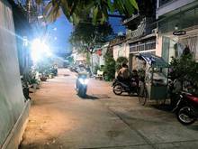Hình ảnh Bán gấp nhà Lê Văn Quới HXH sát mặt tiền phường Bình Trị Đông quận BT