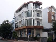 Hình ảnh Nhà bán góc 2MT thuộc kdc Him Lam Quận 7.hầm 5 tầng 22 tỷ