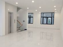 Hình ảnh Cho thuê nhà phố 126m2 hoàn thiện tại Vinhomes Quận 9 giá chỉ 35 triệu