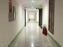 Hình ảnh Cho thuê căn hô 3 phòng ngủ ở chung cư Âu Cơ, dt 79m2 giá 9tr