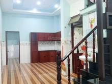 Hình ảnh Kẹt tiền bán nhà 2pn 1t1l Hoàng Diệu, Q4, 66m2/920tr, gần ĐH Luật, shr