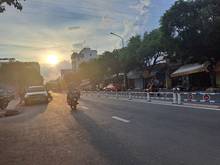 Hình ảnh Căn góc 2 MT Nguyễn Sơn, giá rẻ chỉ 185 trđ/ m2 thương lượng