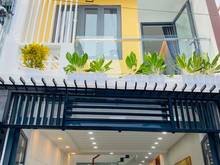 Hình ảnh Nhà Lê Thị Riêng,P. Bến Thành,Q1. 45m2 hẻm 1m, nở hậu
