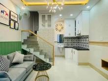 Hình ảnh LỖ VỐN LÀM ĂN Bán nhà Tôn Thất Thuyết Q4 49m2 2 lầu 3pn giá 1ty655 HXH