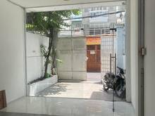 Hình ảnh Cho Thuê nhà đầu Hẻm Xe Tải Hồ Văn Huê, Phú Nhuận