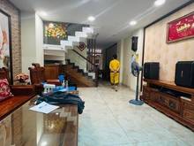 Hình ảnh Bán gấp nhà đẹp 5 tầng Trường Sa, ngang 4.3m, 5PN, 62m2 nhỉnh 10 tỷ