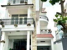 Hình ảnh Biệt thự đẹp Nguyễn Văn Linh, Quận 7. 8*30, 4 tầng, hạ giá mạnh 17 tỷ.