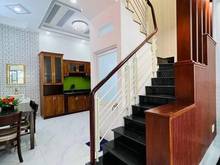 Hình ảnh LH: Quỳnh Cần Tiền Bán Gấp Nhà Đ. Lê Hồng Phong, P. 1, Q.10, 995trieu
