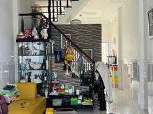Hình ảnh Bán nhà Phú Định Q8 DT(4*11)m2 xe hơi quay đầu,hẽm an ninh.