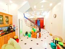 Hình ảnh Bán nhà Hai Bà Trương, Phố Trương Định 4 tầng 45m2, MT 4.5m, Gần phố