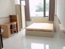 Hình ảnh studio - cửa sổ lớn - view đẹp - ngay ngã tư hàng xanh