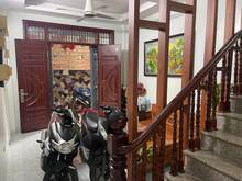 Hình ảnh Cầu Giấy bán nhà 45m2 xây 5 tầng mới, đẹp, ô tô đỗ cửa