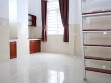 Hình ảnh Duplex cửa sổ mặt tiền không giới hạn người ở
