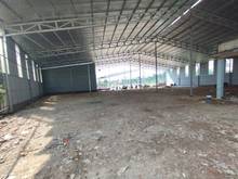 Hình ảnh Cho thuê kho, xưởng Hồ Tùng Mậu, gần Mai Dịch. DT 2500m2, điện 3Fa, HD
