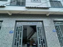Hình ảnh Bán gấp căn nhà có nội thất,1 trệt 1 lầu,khu dân cư đông đúc, gần chợ