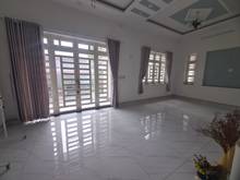 Hình ảnh Cho Thuê Nhà Sân Rộng Hà Huy Giáp Q12. Dt: 600m Giá 60tr