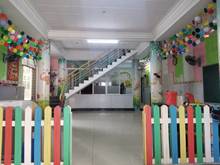 Hình ảnh Cho thuê nhà 4 tầng 2 mặt kiệt 5m 125m2 đường Cù Chính Lan - 11tr/th