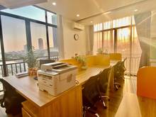 Hình ảnh Cho thuê VĂN PHÒNG ĐẸP đầy đủ thiết bị gần Cầu Rồng giá rẻ 7tr/th