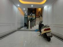 Hình ảnh Bán nhà 5 tầng thang máy Ngô Gia Tự, nhà đẹp như tranh