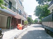 Hình ảnh Nhà đẹp TĐC xóm Lò Thanh Am. Nhà đẹp long lanh, dân xây mới 99%