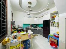 Hình ảnh Bán nhà 4 tầng MT đg 11 Trương Văn Hải TNP B 110m2 giá rẻ 8,8 tỷ TL