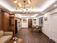 Hình ảnh Cho thuê nhà lô góc 2 mặt tiền Phố Trần Quốc Toản, 65m*4t, MT