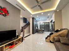 Hình ảnh Bán nhà Hoàng Văn Thái- 2 thoáng - Ô tô đỗ cửa - Nhà mới - Nhỉnh 10tỷ