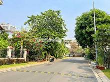 Hình ảnh Bán lô đất khu compound Thảo Điền, cách sông SG 70m, 330m2, ngang 15m